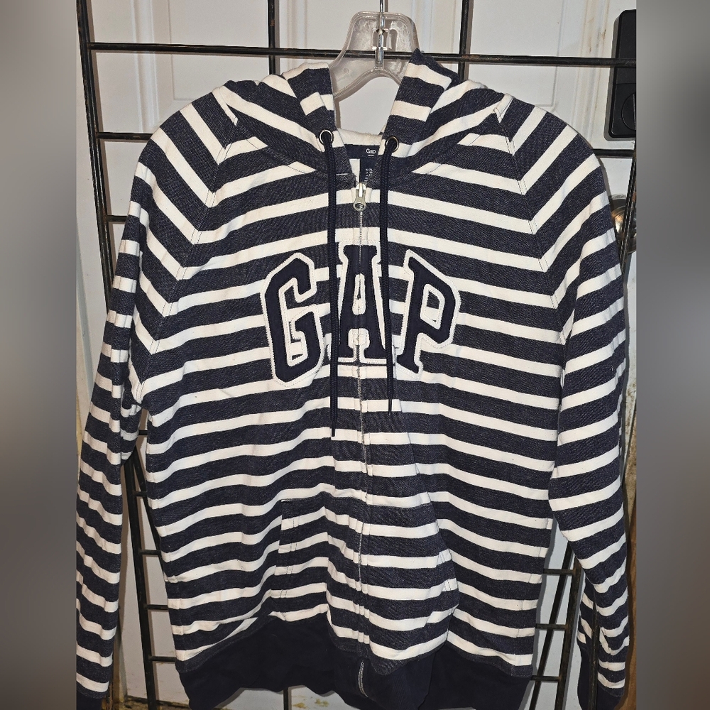 Striped gap zip up hooded sweatshirt xl